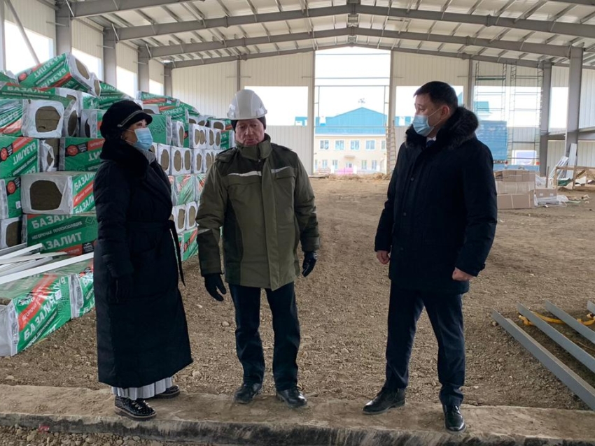 ​Аягма Ванчикова: Строительство спортивного комплекса с залом борьбы в Агинском идет по графику