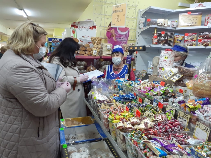 За три дня в сфере бизнеса Забайкалья обнаружено всего 7 нарушений масочного режима 
