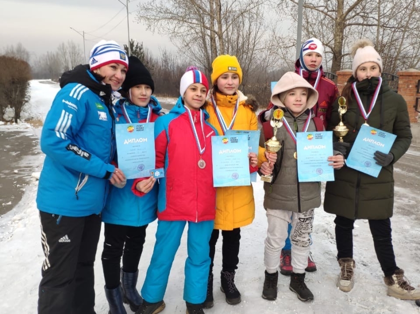 Соревнования по лыжным гонкам в «​парковом спринте»​ впервые прошли в Чите 