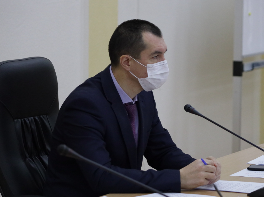 Андрей Кефер поручил не затягивать с заключением контрактов по нацпроектам в Забайкалье