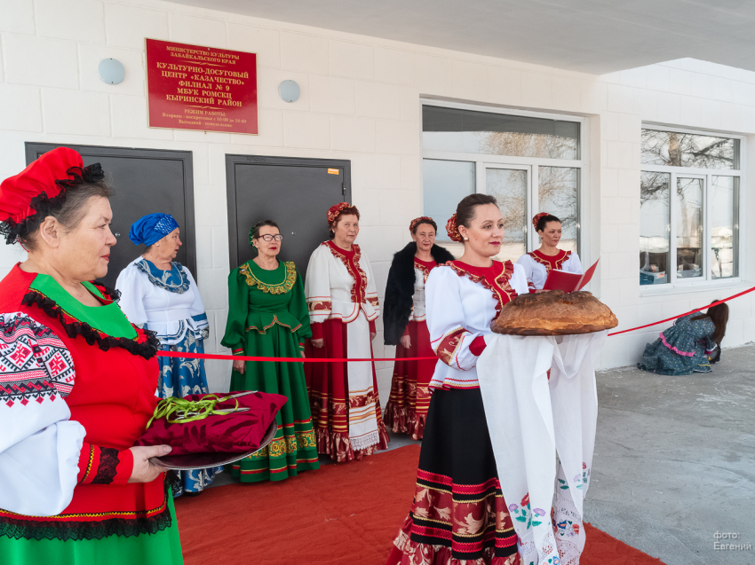 Ирина Левкович приняла участие в открытии обновленного центра казачества в Кыринском районе