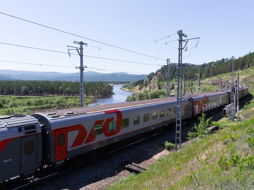 Забайкальские школьники смогут путешествовать на поезде со скидкой 50% летом 2021 года