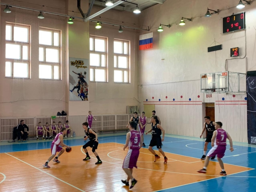 В Чите стартовал финал ДФО чемпионата школьной баскетбольной лиги «КЭС-БАСКЕТ»