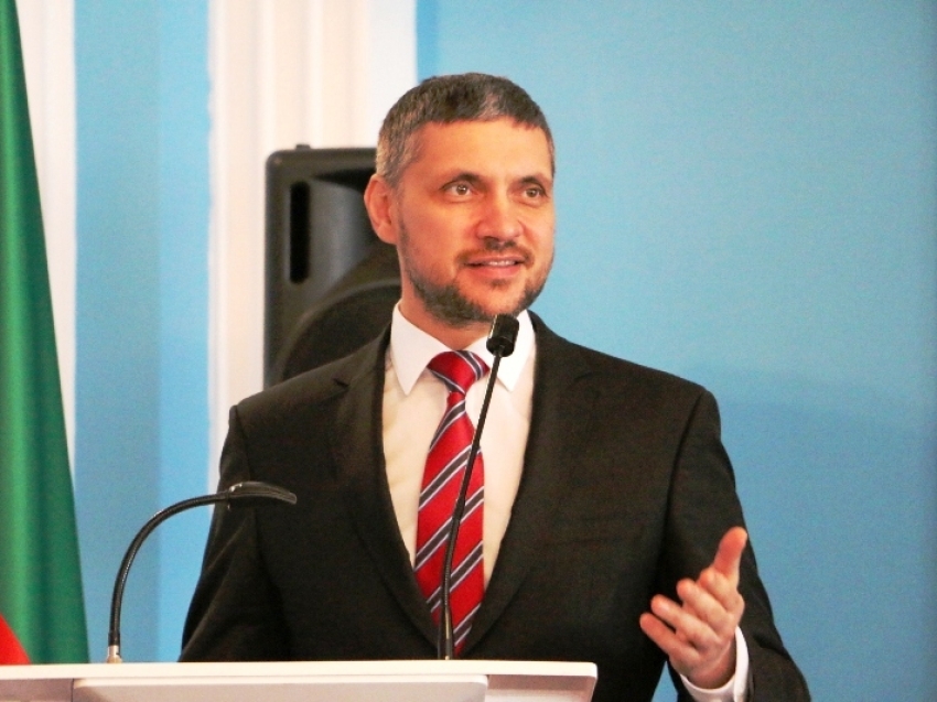 Александр Осипов поздравил мусульман Забайкалья с праздником Ураза-байрам 