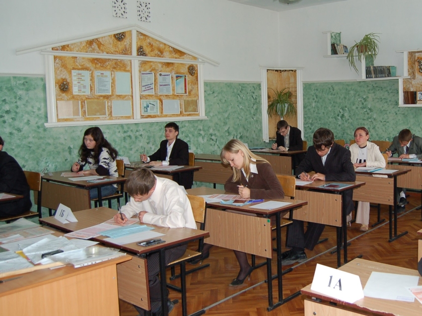 Забайкальские девятиклассники приступили к написанию итоговых контрольных работ