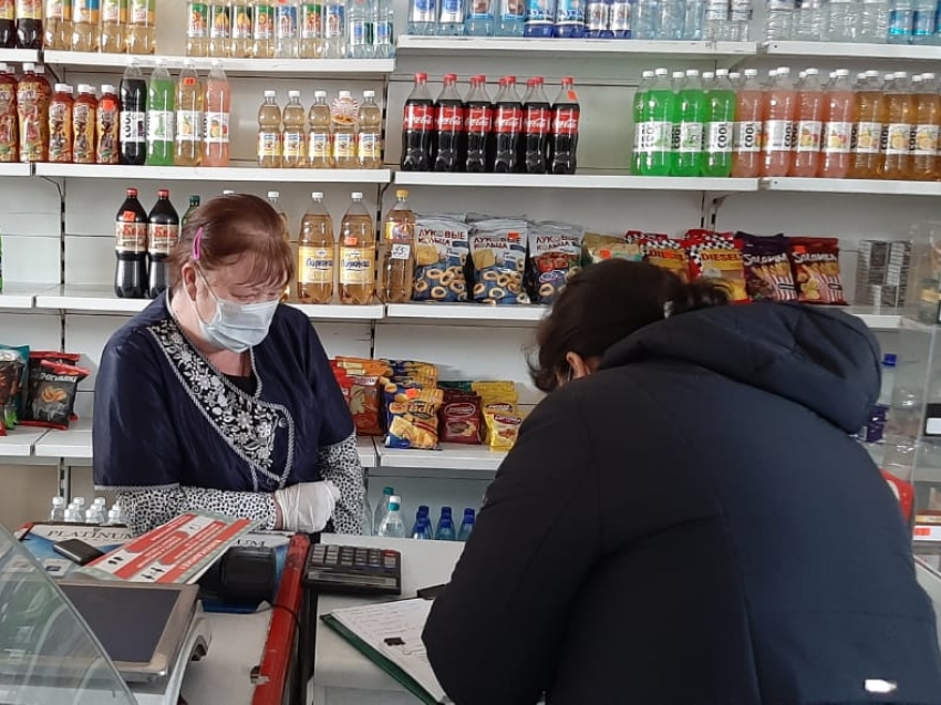 Минэконом Забайкалья: В некоторых магазинах Читы продавцы работают без масок 