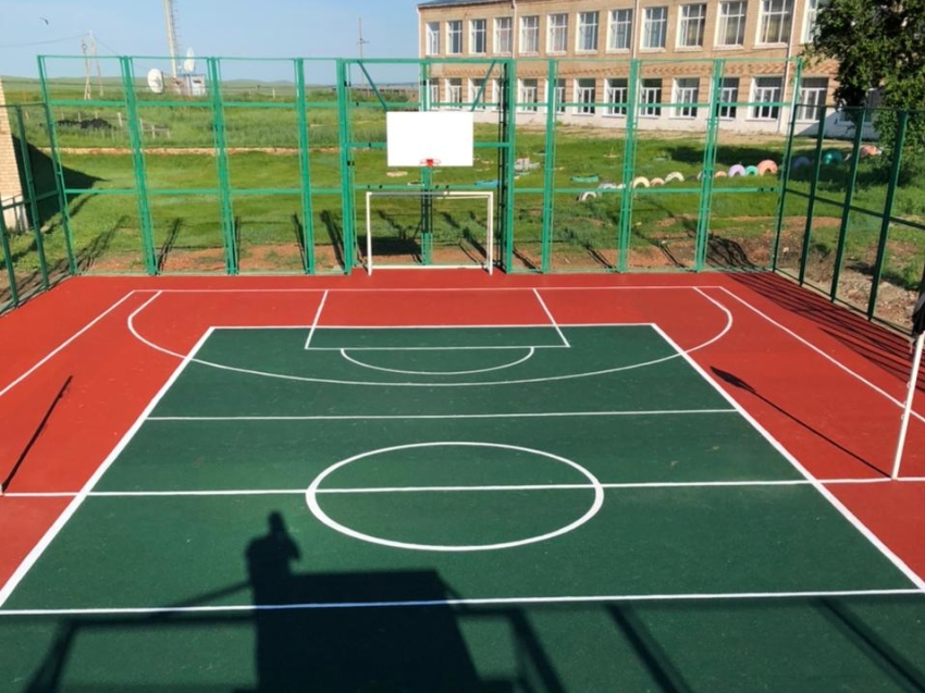 В Забайкальском районе завершилось строительство спортивной площадки