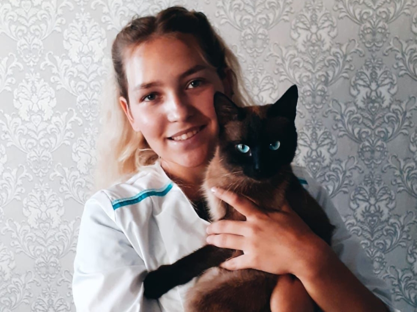 Ветспециалист Борзинского района не позволила усыпить раненного кота 