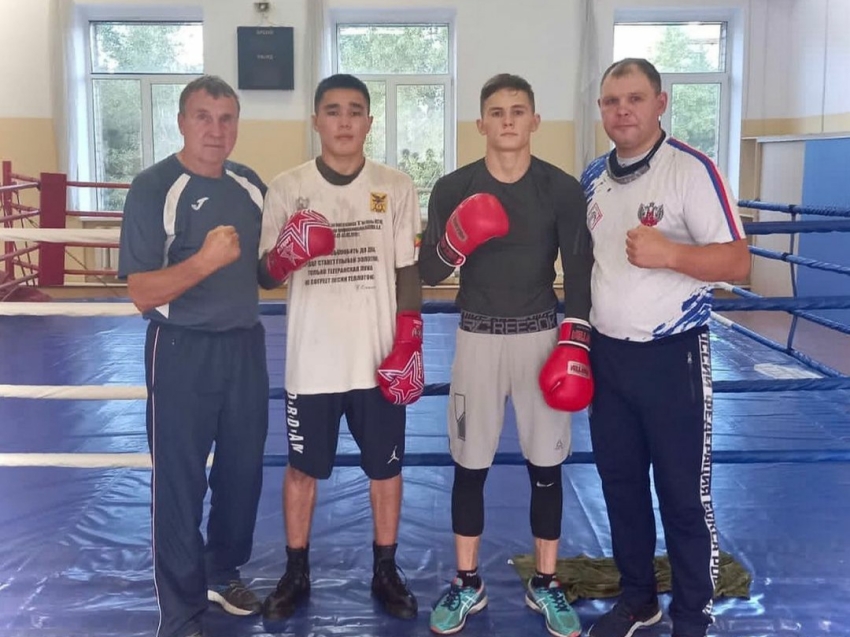 Два спортсмена представят Забайкальский край на чемпионате России по боксу