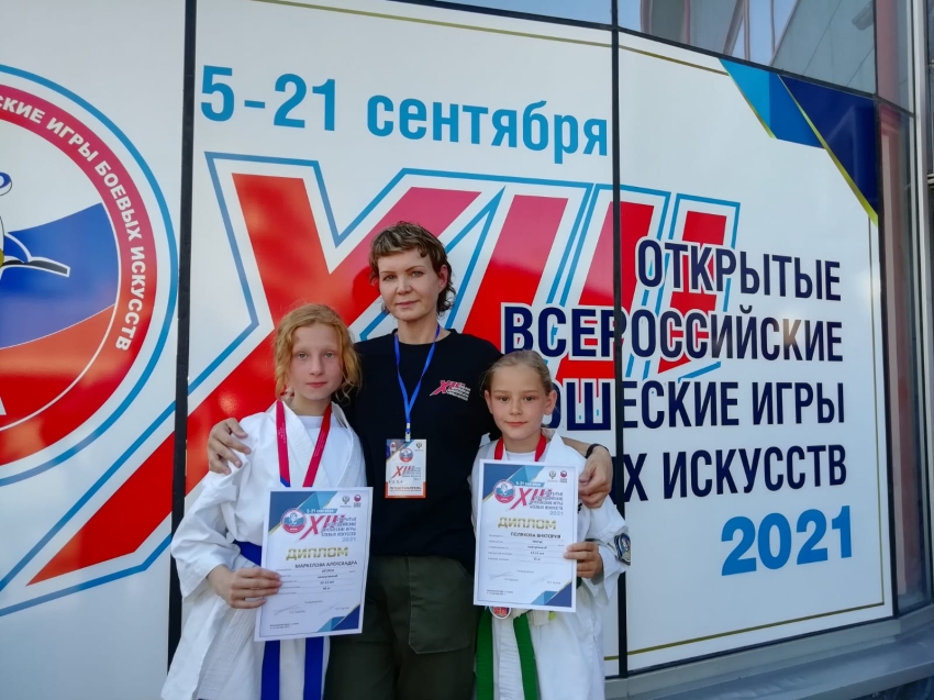 Читинские спортсменки завоевали серебро и бронзу на Всероссийских юношеских играх боевых искусств