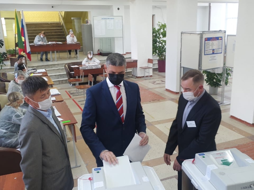 Александр Осипов проголосовал на выборах депутатов Госдумы