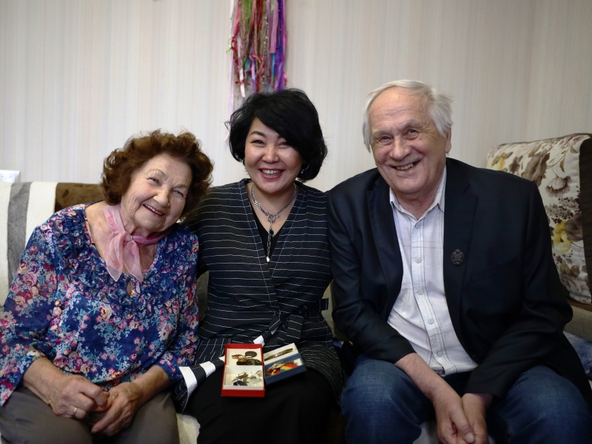 ​Аягма Ванчикова поздравила народных учителей Забайкалья с наступающим праздником