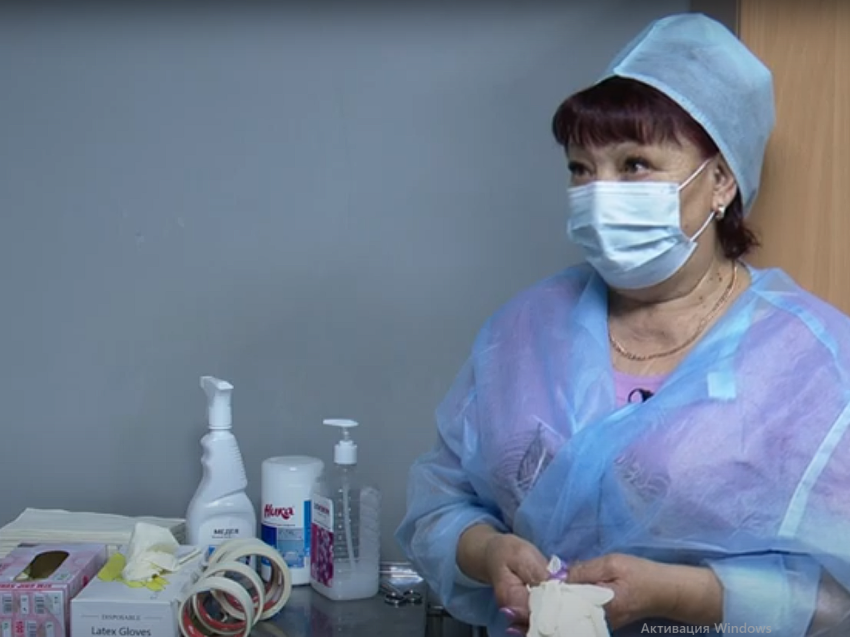 «Маленькая, но помощь» - санитарка красной зоны в Чите рассказала о работе в коронавирус