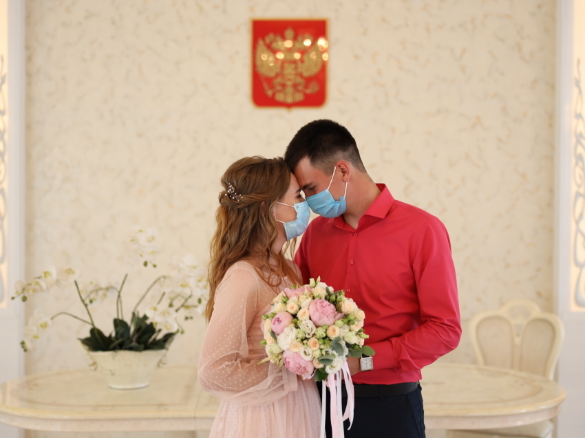 Свадьбы в отделах ЗАГС Забайкалья из-за коронавируса будут проходить без гостей 
