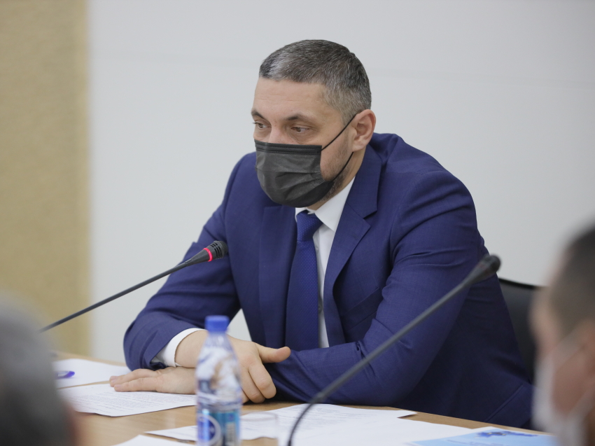 ​Александр Осипов поручил членам правительства Забайкальского края подготовить предложения по изменению федерального закона