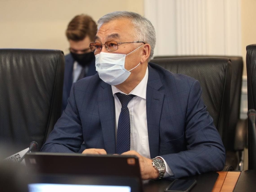​Баир Жамсуев в Совете Федерации поднял вопросы строительства новых школ в Забайкалье