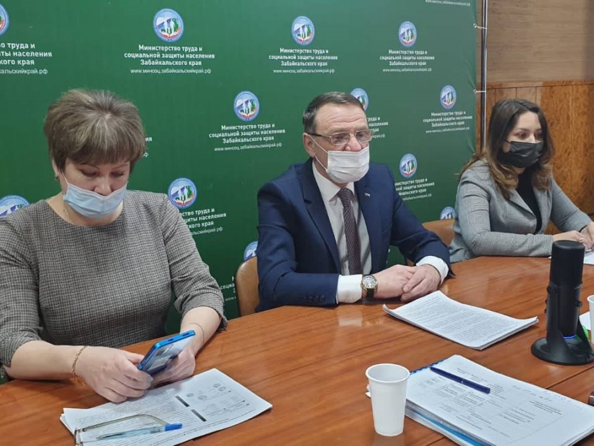 Евгений Казаченко: Повышение качества жизни пожилых людей и инвалидов в Забайкалье – важная задача