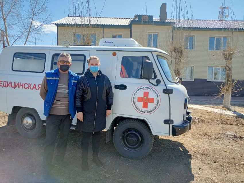 ​Краснокаменская районная больница получила новые автомобили для оказания медицинской помощи