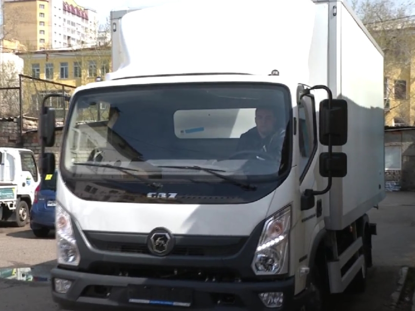 ​Александр Осипов передал грузовой автомобиль Забайкальской краевой организации Всероссийского общества слепых