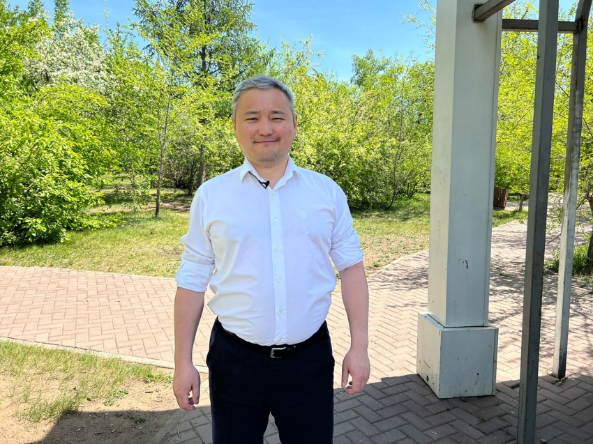 Александр Бардалеев поздравил предпринимателей стихотворением собственного сочинения
