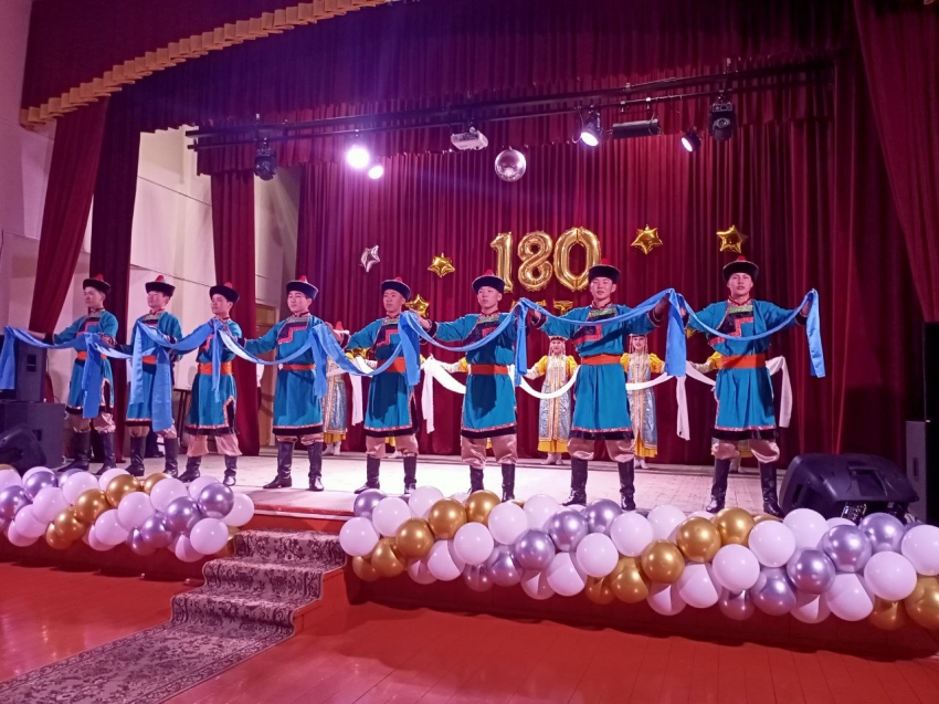 Первой школе Аги исполнилось 180 лет