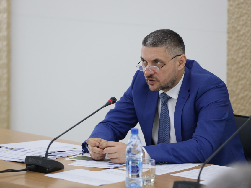 Александр Осипов поручил контролировать соблюдение графиков отключения горячей воды в квартирах забайкальцев
