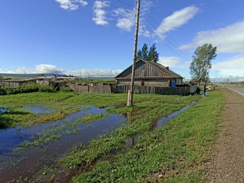 Дома и участки в шести населённых пунктах пострадали от паводка в Zабайкалье