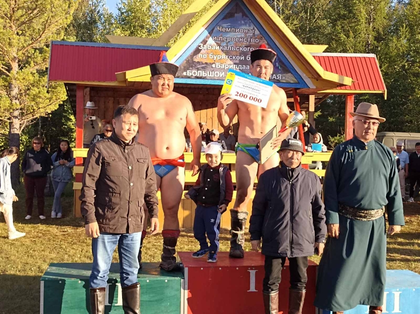 Абсолютным чемпионом «Большого приза Алханая» стал Балдан  Цыжипов из Ага-Хангила Zабайкалья