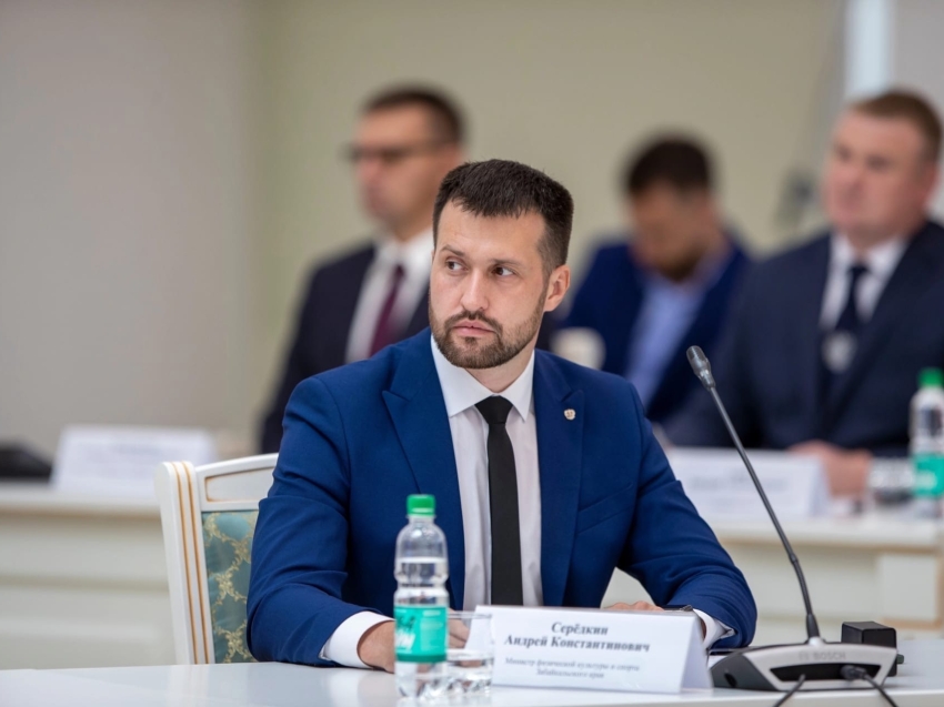 Андрей Серёдкин поздравил забайкальцев с Днем Физкультурника