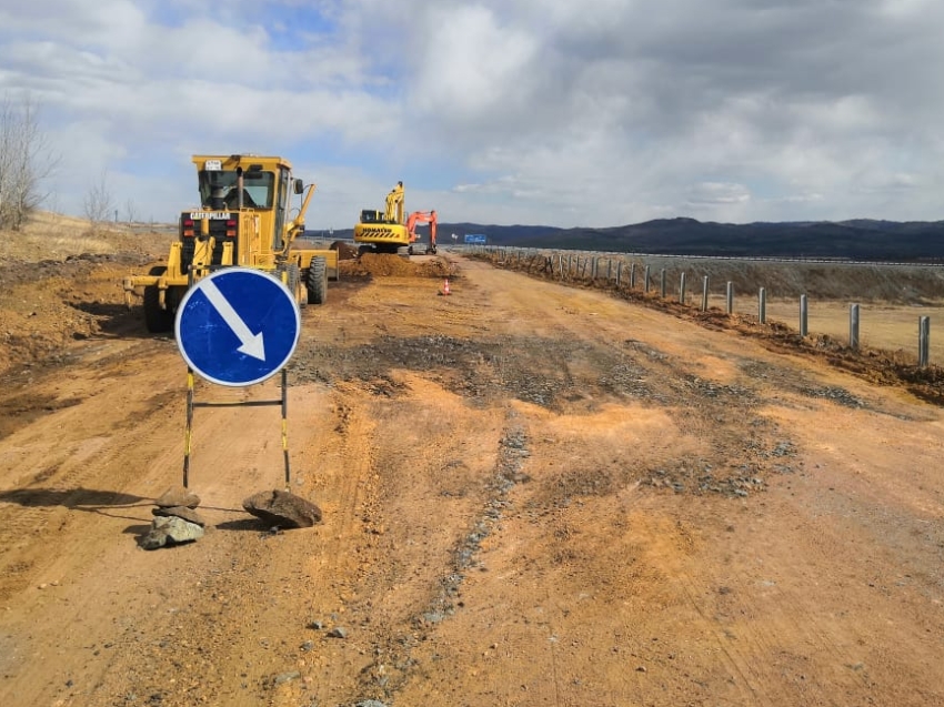 Участок дороги в Газимуро-Заводском районе Zабайкалья дополнительно отремонтируют в 2022 году