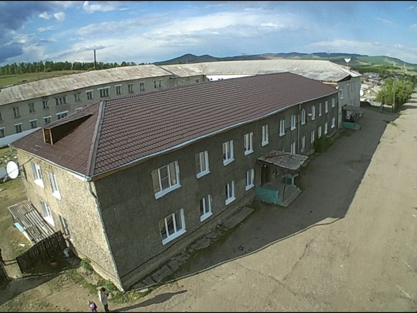Почти 50 оконных блоков установили в поликлинике в Шелопугино во время ремонта