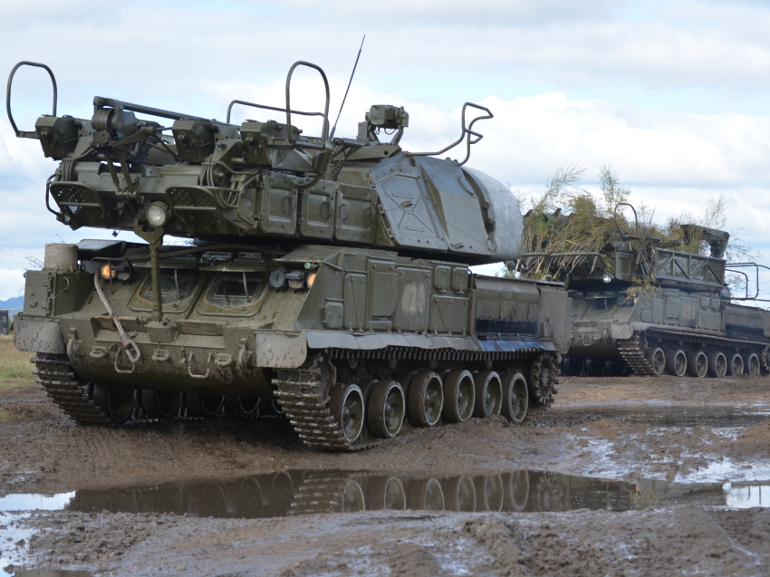 ​Мобилизованные в Zабайкалье совершенствуют боевую выучку с привлечением техники из состава зенитных ракетных комплексов «Бук-М1»