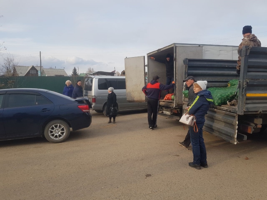 Почти 600 овощных наборов доставили пострадавшим от паводков жителям Zабайкалья