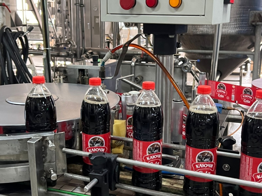 Журналисты Zабайкалья побывали на производстве новой «Колы» в Чите 