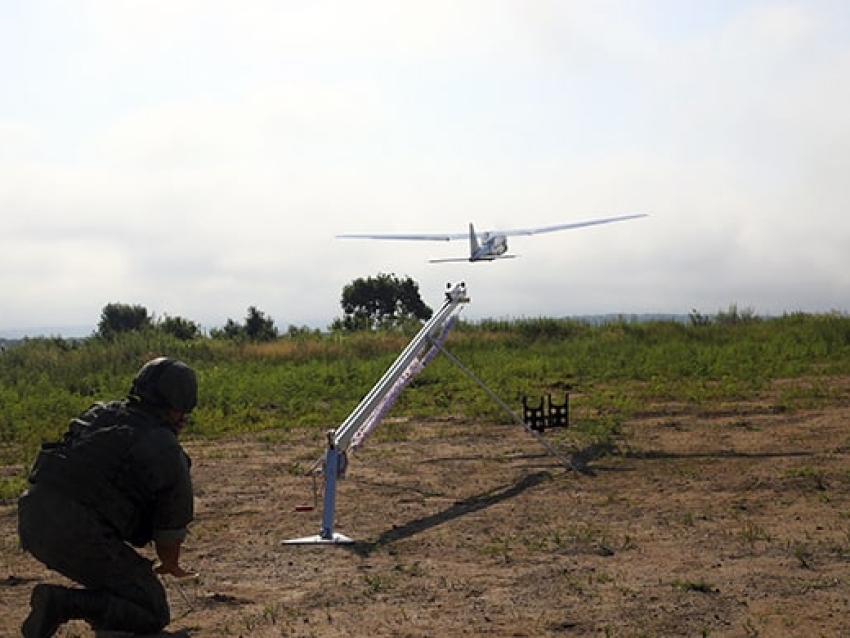 ​Мобилизованных в Песчанке учат управлять беспилотными летательными аппаратами