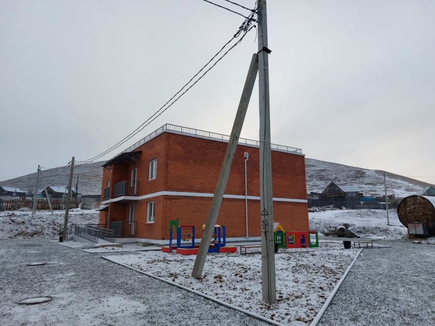 Два дома для детей-сирот в Агинском подключили к электроснабжению предпросмотр