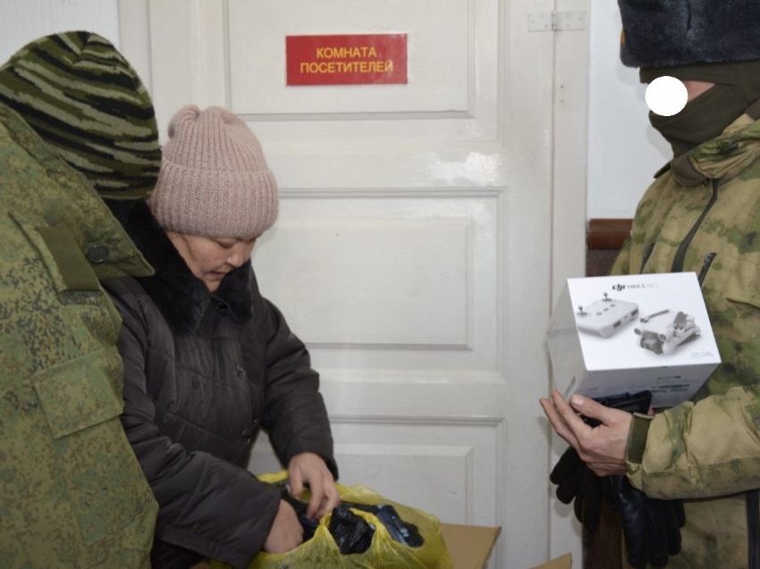 ​Буянто Батомункуев посетил учебный центр в Песчанке  
