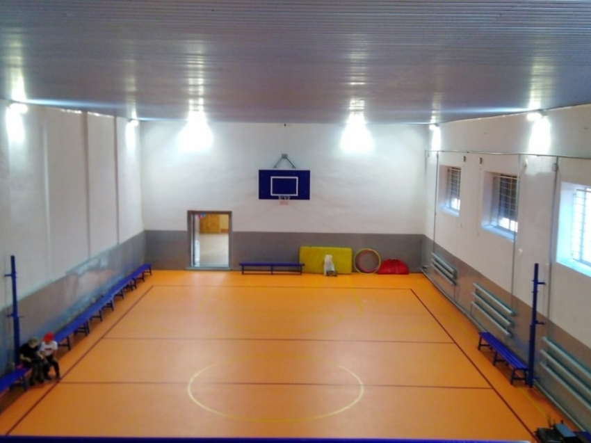 Девять спортзалов в забайкальских школах отремонтировали в 2022 году по нацпроекту
