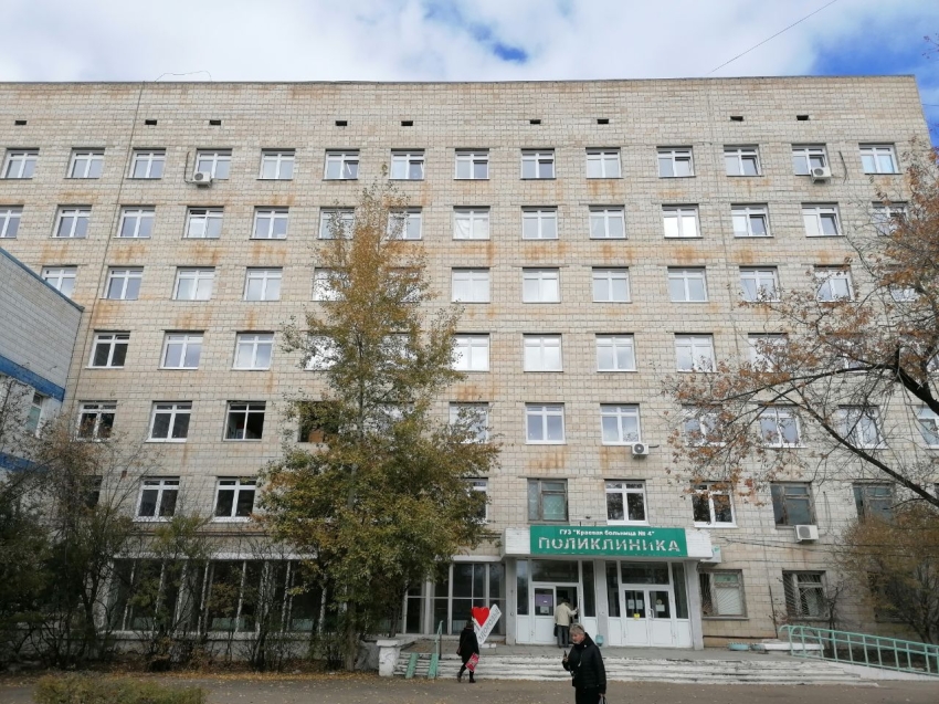 ​Второй этап капитального ремонта поликлиники КБ №4 начался в Краснокаменске