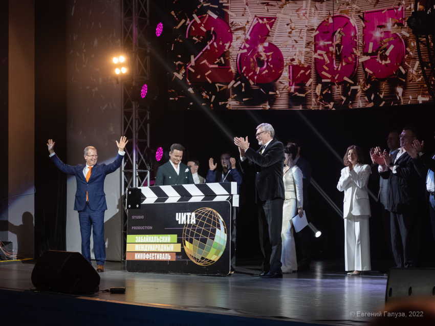Кинопрограмма «Эха Забайкальского международного кинофестиваля»: творческие встречи и показы лучших фильмов предпросмотр