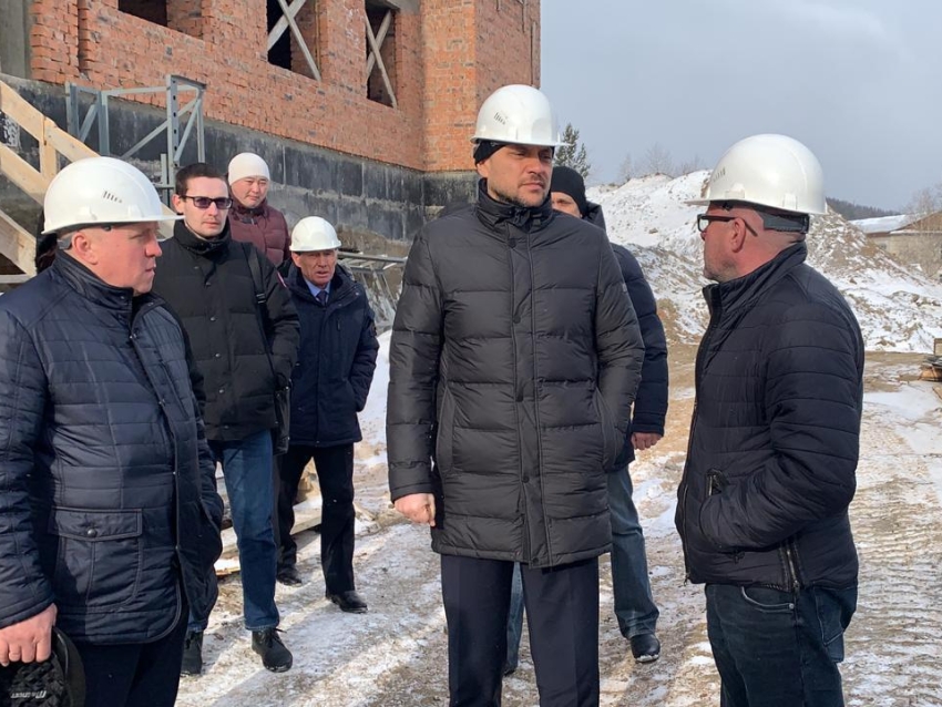 Реальная заработная плата в Zабайкалье выросла в 2022 году - больше всего зарабатывали горняки и строители 
