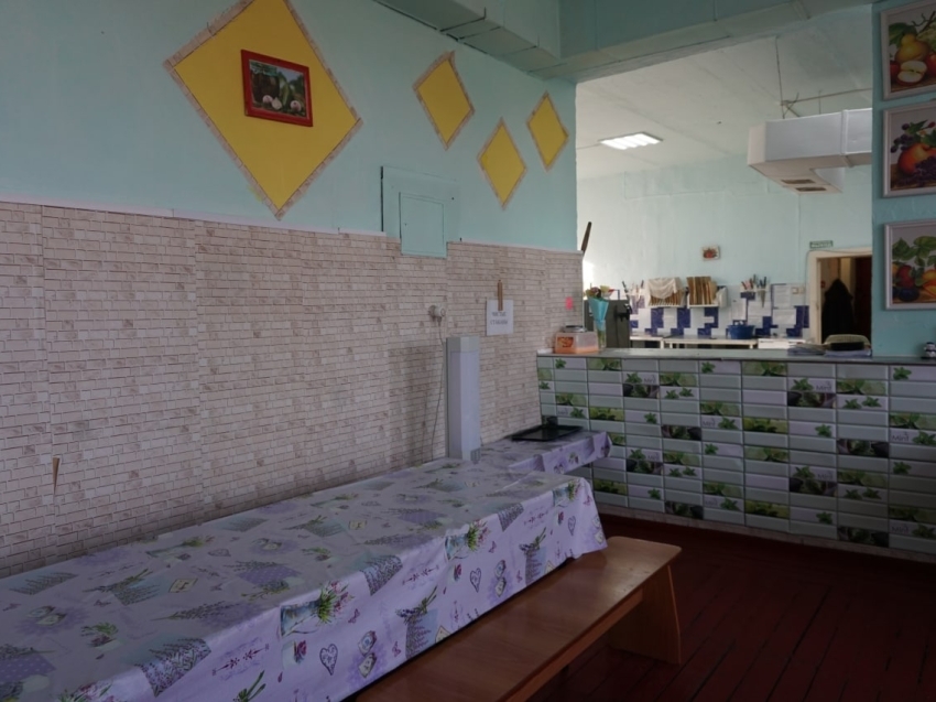 В Забайкалье в 2023 году отремонтируют 90 школьных столовых 