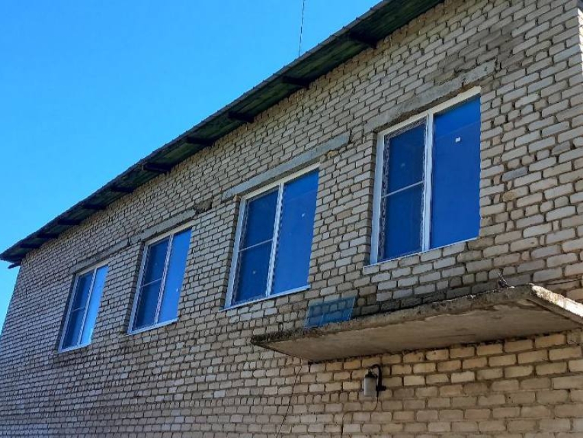 Капитальный ремонт поликлиники Калганской ЦРБ продолжается благодаря нацпроекту