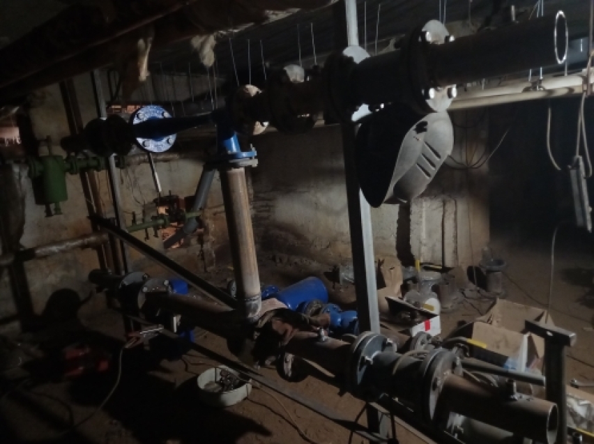 Ремонт внутридомовых инженерных систем продолжается в пятиэтажном доме в Чите