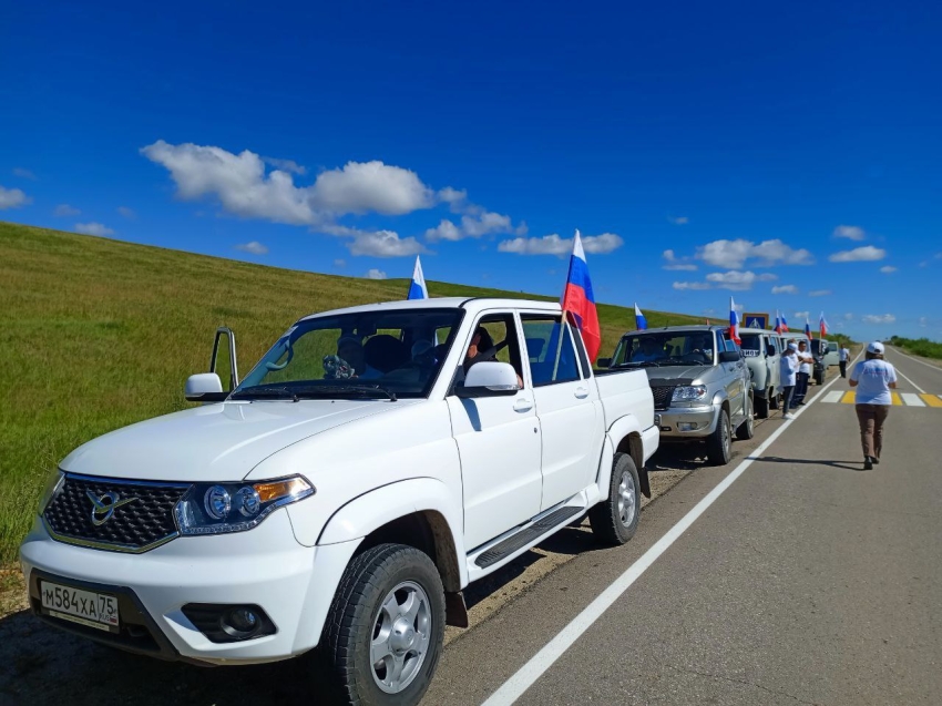 Участников автопробега «Вместе победим» встретили в Шилке