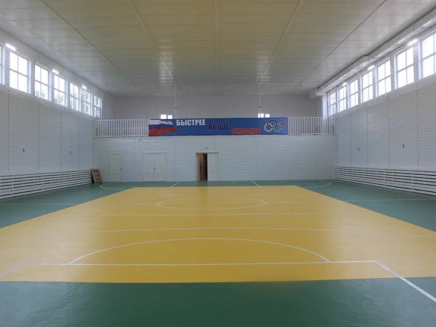 В Борзе завершилось строительство модульного спортивного зала на территории школы № 48