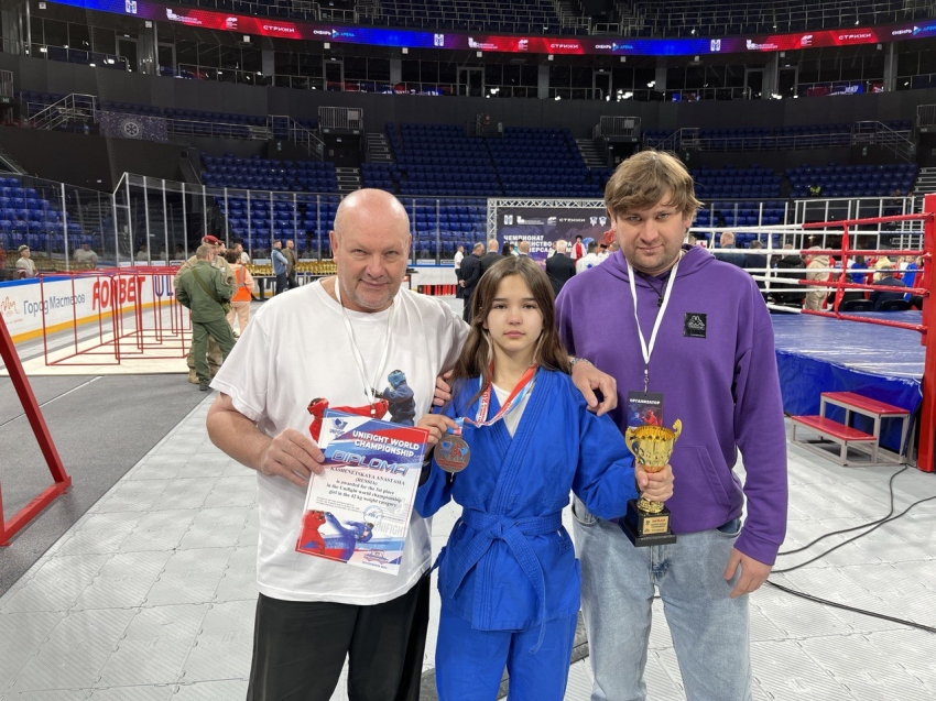 Забайкалка стала бронзовым призером чемпионата и первенства мира по универсальному бою в Новосибирске