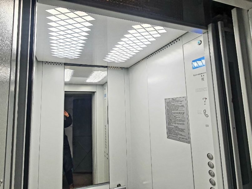  Фонд капитального ремонта Забайкалья поставил новые лифты жителям многоэтажки в Чите