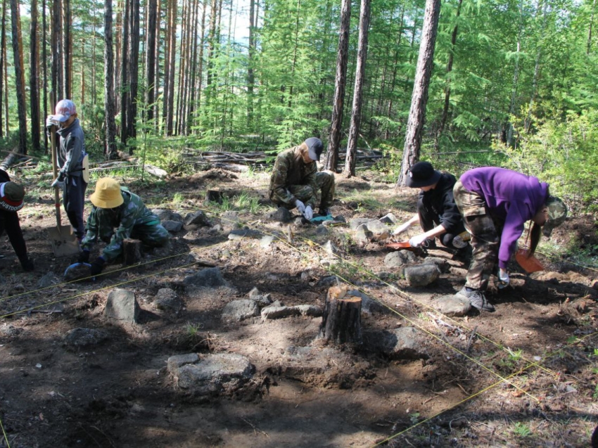 ​Две недели в палатках и настоящие археологические раскопки ожидают забайкальских школьников