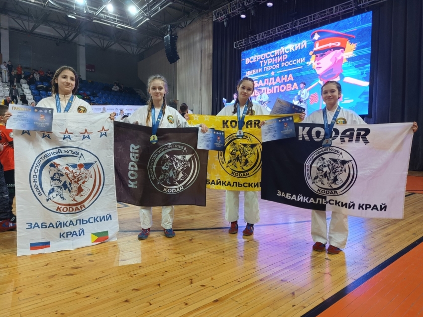 ​Забайкальцы выиграли пять медалей на Всероссийских соревнованиях по армейскому рукопашному бою в Иркутске